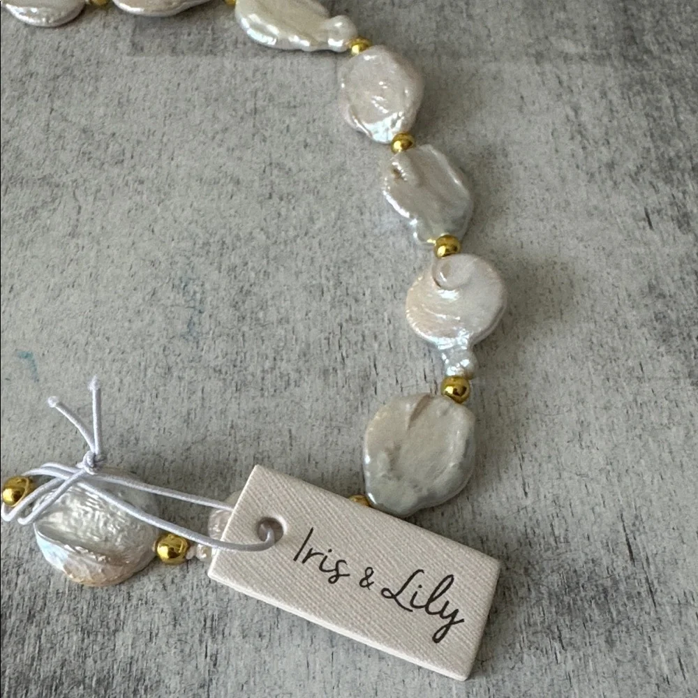Iris & Lily Elegant Gold and White Freshwater Pearls Necklace 17" lg + 2 in extn - Picture 8 of 8